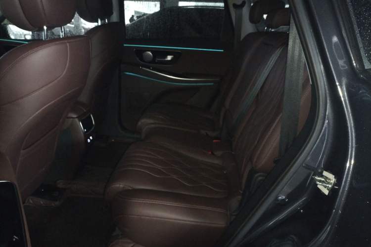 Used  Lanyue 2023 400T Four-Wheel Drive Starry Edition 7-Seater