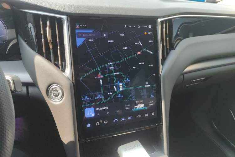 Used Hongqi HS7 PHEV 2024 2.0T PHEV Four-Wheel Drive Flagship Edition 7 Seats
