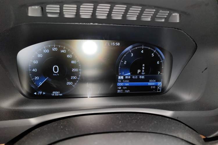 Used Volvo XC90 2022 B6 Zhiyi Luxury Edition 7-Seater
