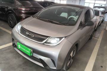Used BYD Dolphin 2023 420 km Fashion Edition
