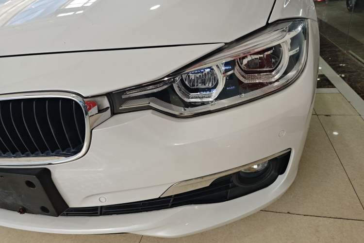 Used BMW 3 Series 2017 320Li Fashion Model
