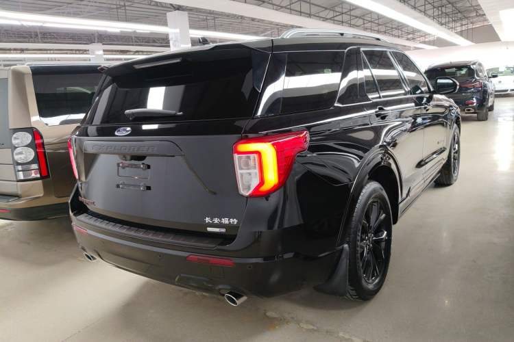 Used Ford Explorer 2022 EcoBoost 285 Four-Wheel Drive 30th Anniversary Edition 7 Seats