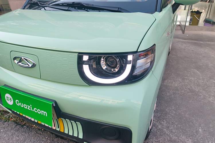 Used Chery QQ Ice Cream 2022 170km Sundae Phosphate Lithium-Ion
