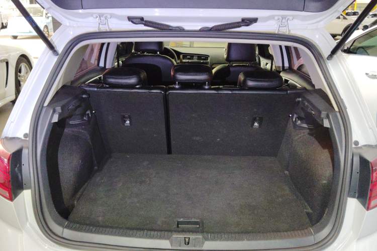 Used Volkswagen Golf 2019 200TSI DSG Comfort & Ambition Edition China VI Standard