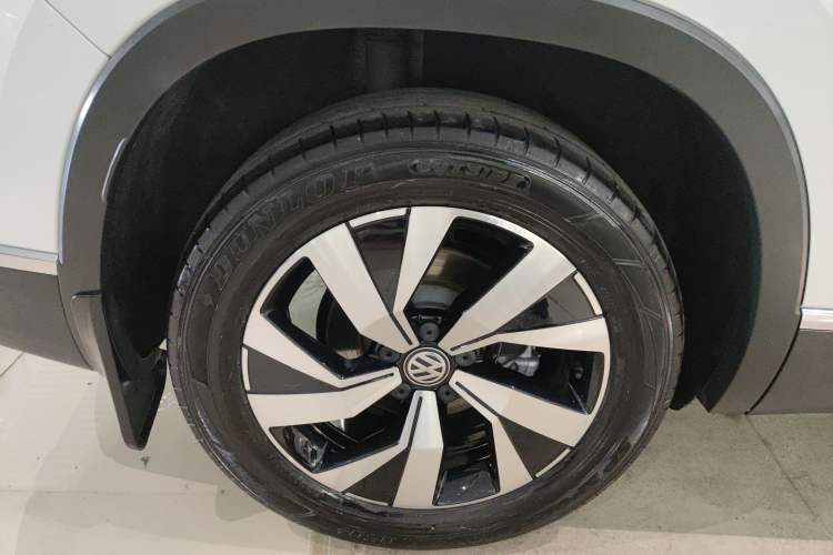 Used Volkswagen Tayron 2019 330TSI Two-Wheel Drive Luxury Model China VI Standard
