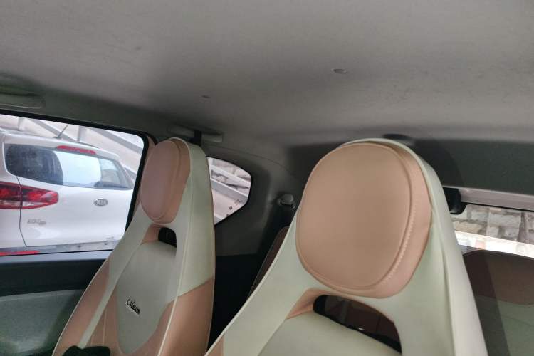 Used Wuling Hongguang MINIEV 2021 Macaron Premium Model – Lithium-NMC