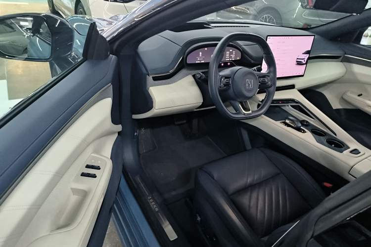 Used Zeekr 001 2025 YOU Edition 100 kWh All-Wheel Drive