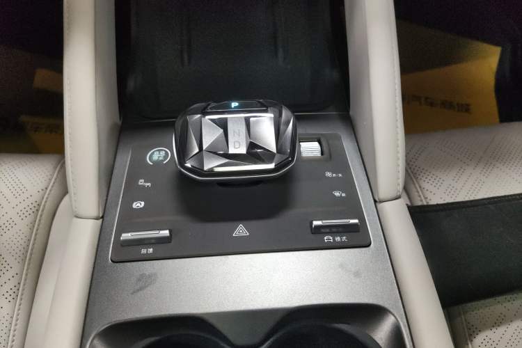 Used BYD Yuan UP 2024 401KM Beyond Edition
