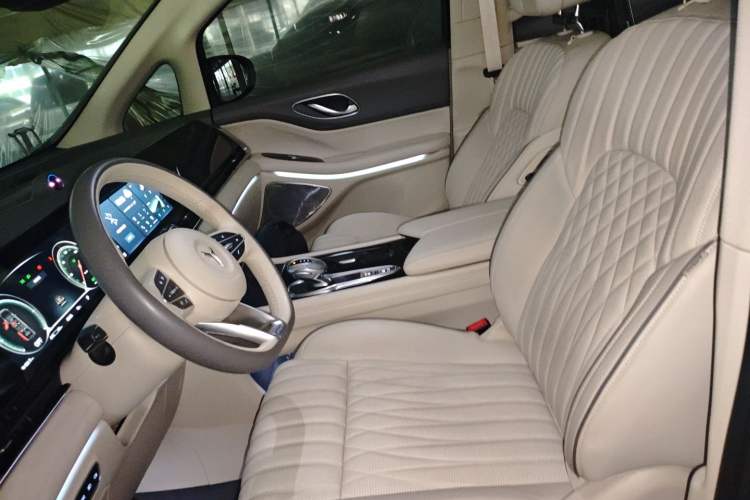 Used VOYAH Dream 2022 Low-Carbon Edition Dream+ Smart Enjoyment Package
