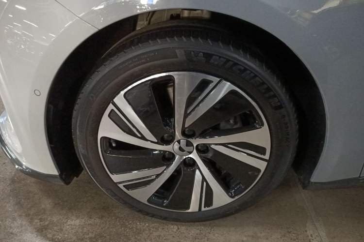 Used Nio ET5 2024 75 kWh
