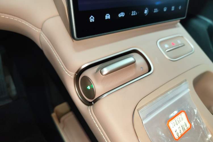 Used Nio EC6 2023 75 kWh
