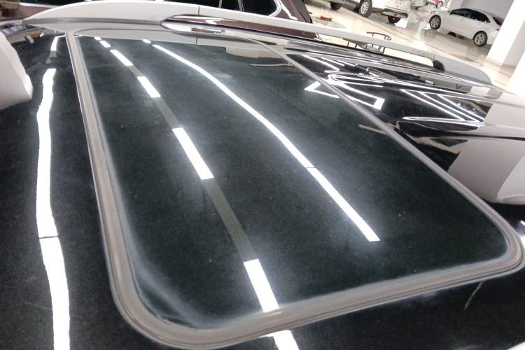 Used Hyundai ix35 2013 2.0L Automatic Two-Wheel Drive Smart GLS China IV Standard