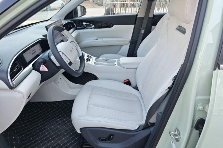 Used  Geome 2025 UP 410km Exploration+ Edition
