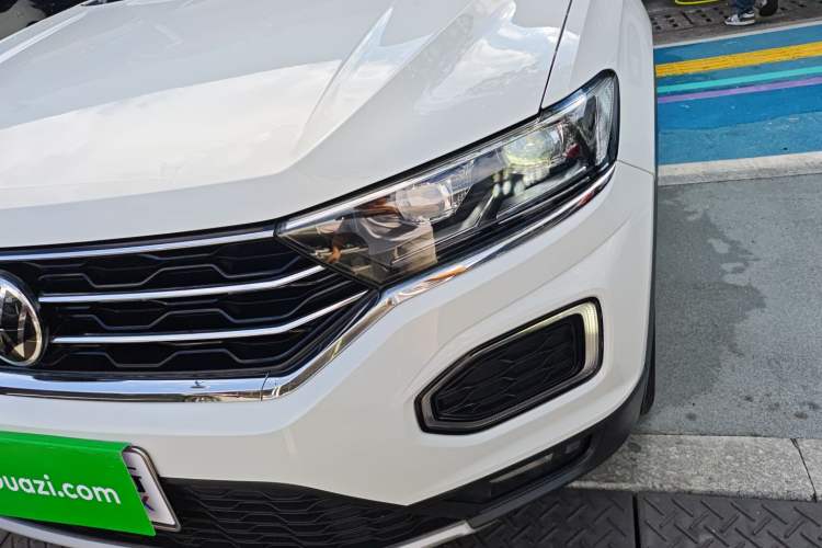 Used Volkswagen T-ROC 2021 280TSI DSG Two-Wheel Drive Comfort Connect Edition
