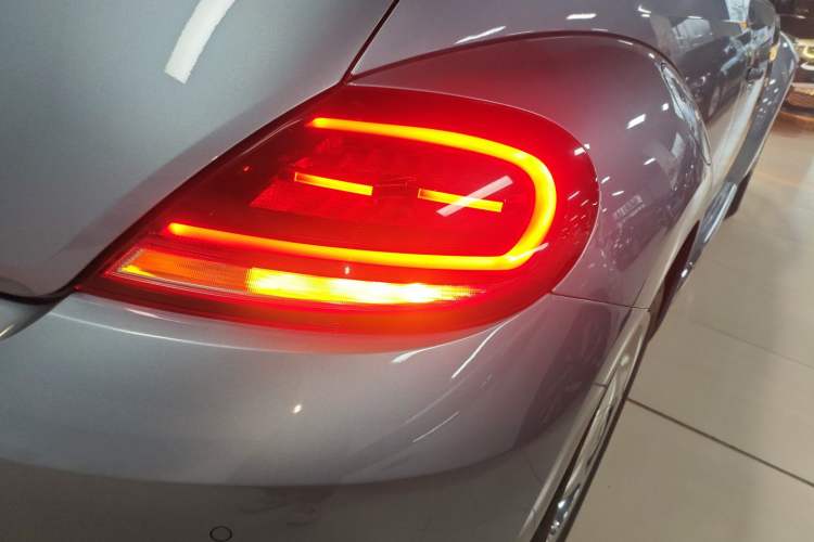 Used Volkswagen Beetle 2018 180TSI Shangle Model
