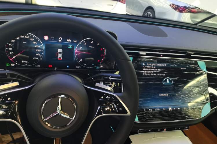 Used Mercedes-Benz E-Class 2024 Facelift E 260 L 4MATIC
