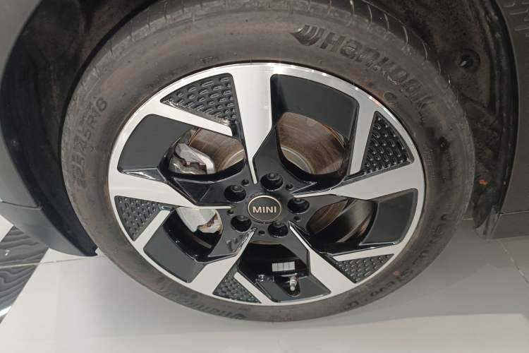 Used  Electric MINI ACEMAN 2024 E Classic Edition
