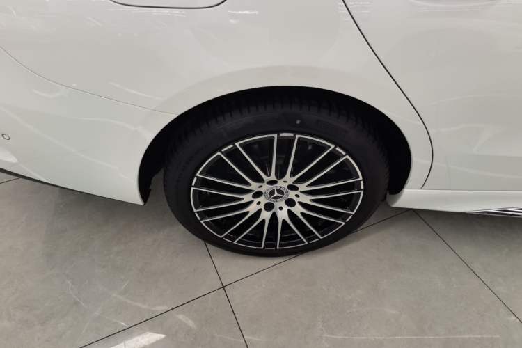 Used Mercedes-Benz C-Class 2024 Restyled C 260 L Sport Edition
