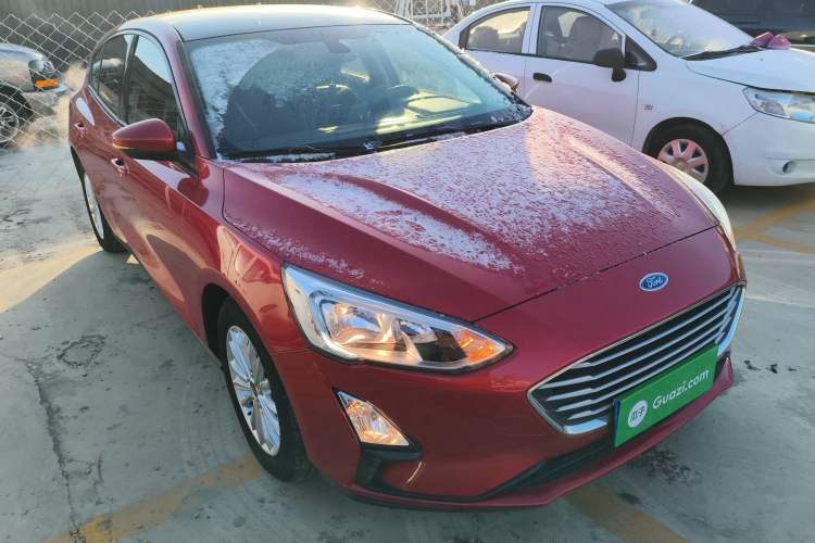 Used Ford Focus 2019 Hatchback EcoBoost 180 Automatic Trendy Model
