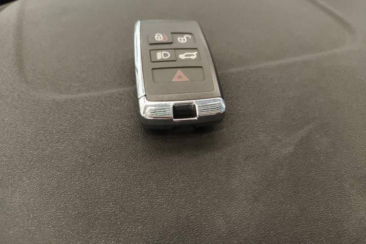 Used Land Rover Range Rover Evoque 2020 249 PS R-DYNAMIC S Sport Edition
