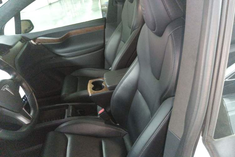 Used Tesla Model X 2020 Long-Range Upgrade Version
