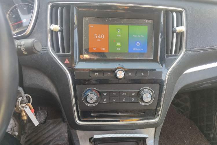 Used Roewe RX5 2016 20T Two-Wheel Drive Manual Flagship Edition