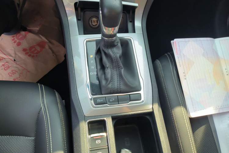 Used Roewe RX5 2020 20T Automatic 4G Connect Superior Flagship Edition
