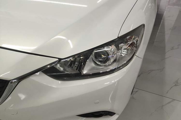 Used Mazda Atenza 2014 2.0L Blue Sky Luxury Edition
