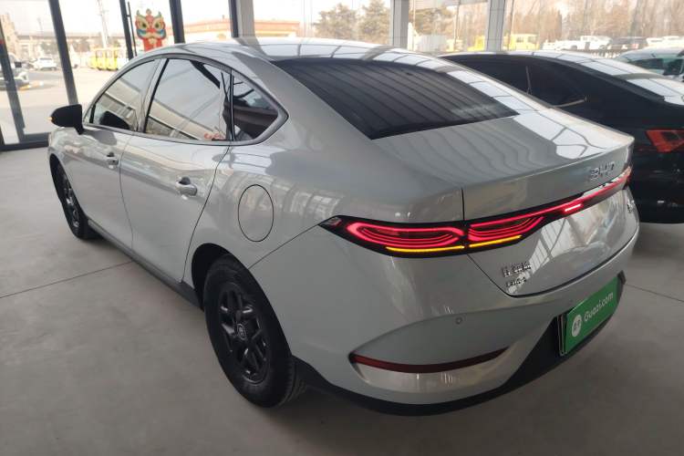 Used BYD Qin PLUS 2025 DM-i Smart Drive 55KM Leading Model