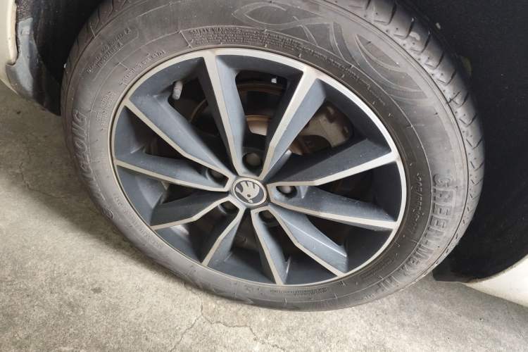 Used Skoda Octavia 2017 1.6L Automatic Smart Drive Edition
