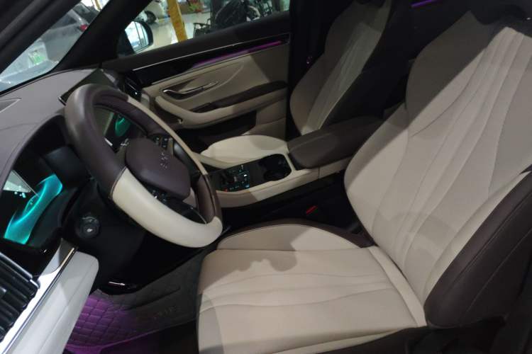 Used BYD Song PLUS New Energy 2025 EV Intelligent Driving Version 520km Premium Model
