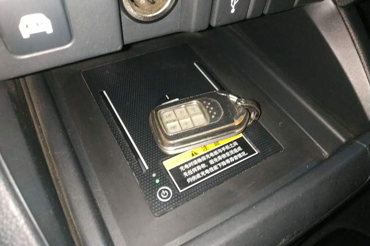 Used Honda Elysion 2022 2.0L eHEV Luxury First Edition
