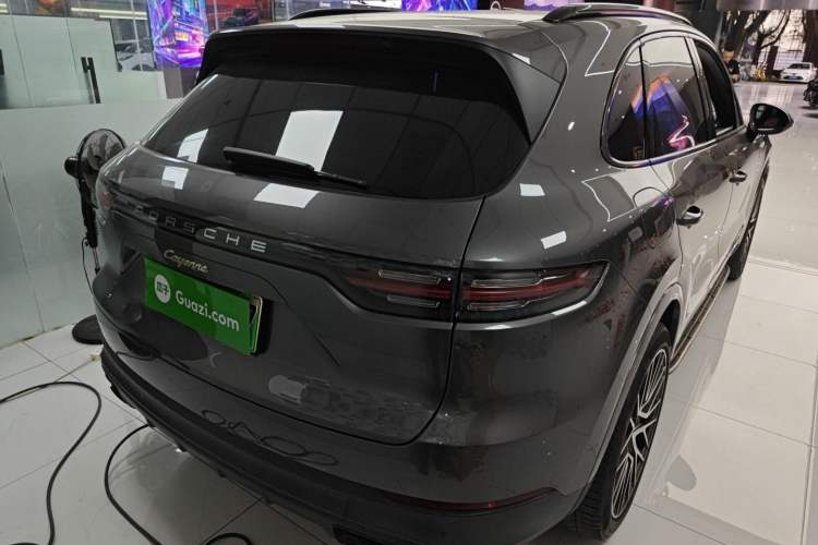 Used Porsche Cayenne 2021 Cayenne E-Hybrid 2.0T
