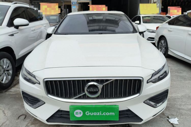 Used Volvo S60 2021 T4 Zhiyi Luxury Edition
