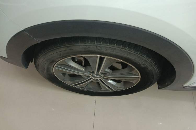 Used Hyundai ix25 2015 1.6L Automatic Two-Wheel Drive Smart GLS Trim
