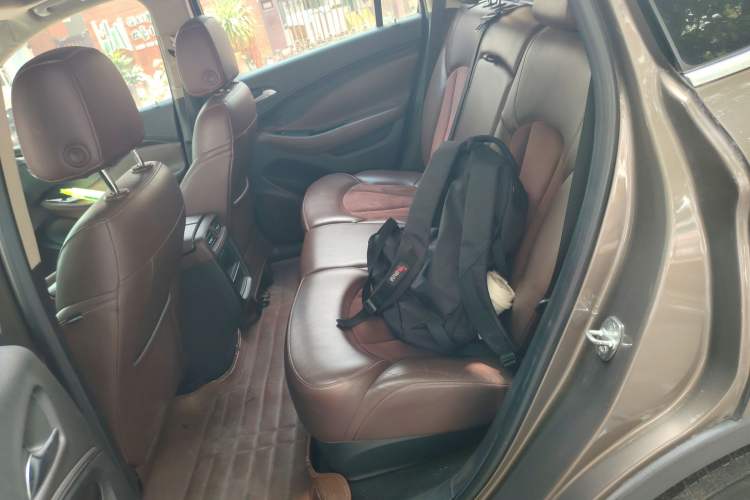 Used Buick Envision 2016 20T Two-Wheel-Drive Elite Model
