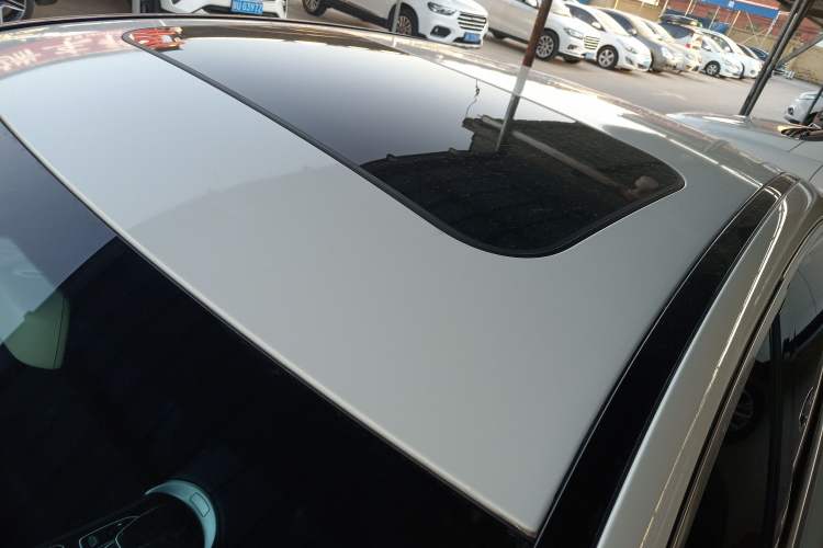 Used Mercedes-Benz C-Class 2015 C 180 L
