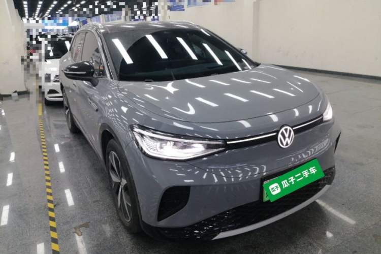 Used Volkswagen ID.4 CROZZ 2024 Facelifted PRO
