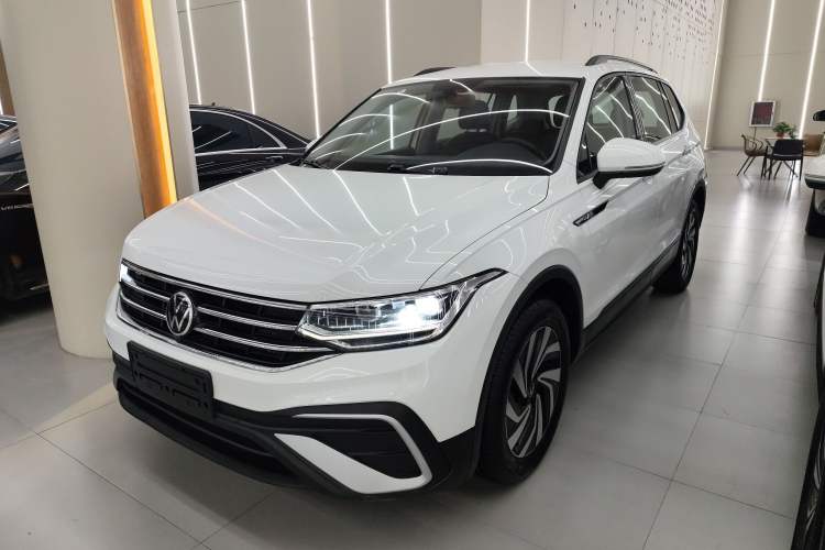 Used Volkswagen Tiguan L 2023 330TSI Automatic Two-Wheel Drive Comfort Edition