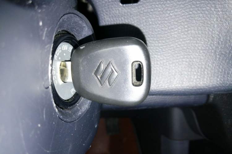 Used Suzuki Swift 2016 1.5L Automatic Fashionable Coolplay Edition
