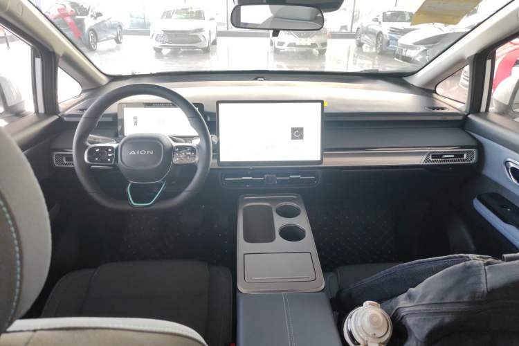 Used AION Y 2023 Plus 510 Enjoy Edition
