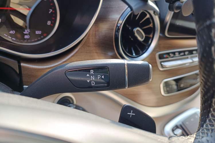 Used Mercedes-Benz V-Class 2020 V 260 Prestige Edition
