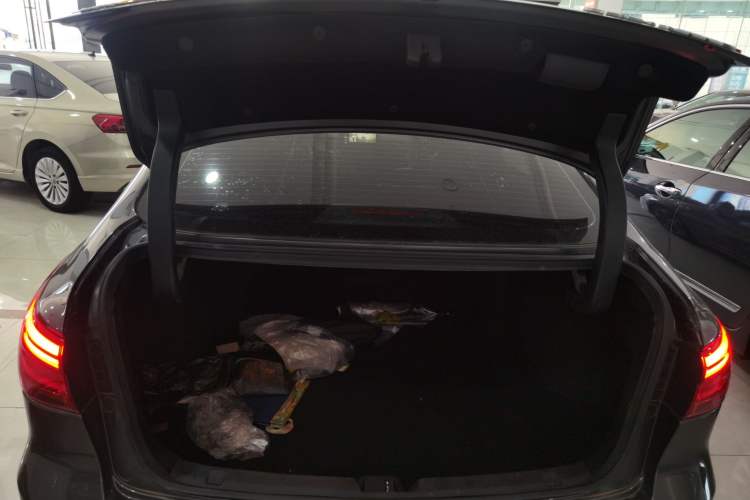 Used Changan Ruicheng CC 2022 Blue Whale Edition 1.5T DCT Luxury Model
