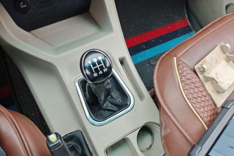 Used FORTHING Lingzhi 2017 M5 1.6L Standard Model
