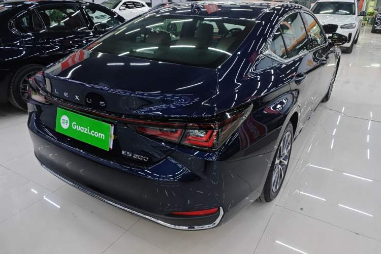 Used Lexus ES 2025 200 Premium Edition