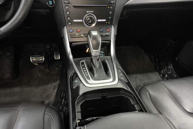 Used Ford Edge 2018 EcoBoost 245 Four-Wheel Drive Titanium 7-Seater