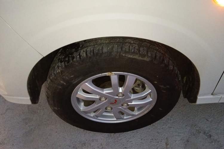 Used Wuling Hongguang 2021 1.5L Revised S Standard Version Hydraulic-Power-Assisted LAR
