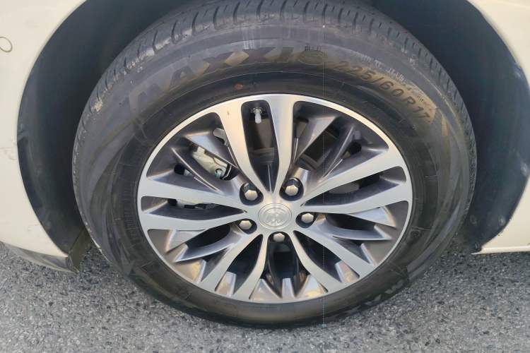 Used Buick GL8 2021 ES Land Cruiser 653T Luxury Edition