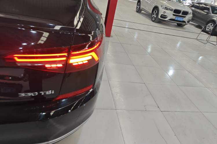 Used Volkswagen Passat 2020 330TSI Elite Edition China VI
