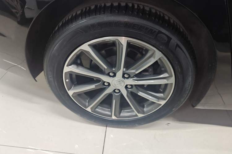 Used Buick LaCrosse 2022 652T Luxury Version
